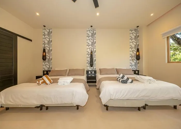 Luxury With Private Pool In Playacar Villa