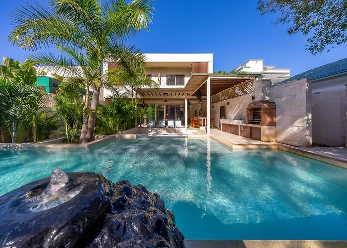 Villa Luxury With Private Pool In Playacar *