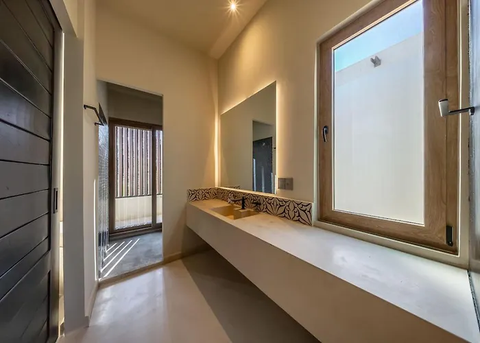 Luxury With Private Pool In Playacar Villa *